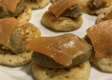 Blini Saumon et Brocoli & citron noir